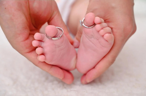 韶关孕妇多久肚子变大